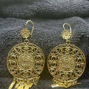 Elegant Gold Aztec Calendar Filigree Earrings NEW